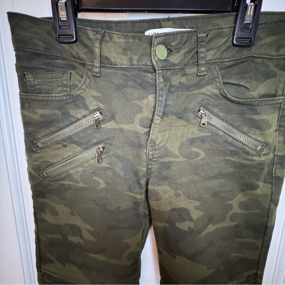 Zara Z1975 Women’s Camo Skinny Moto Jeans Size 4 - Picture 3 of 9